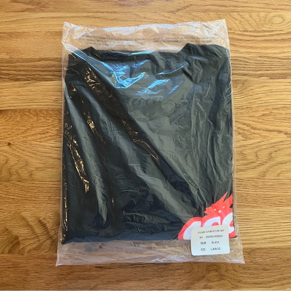 NWT Travis Scott ‘Cacti Crew’ Black Crewneck T Shirt - Picture 2 of 8